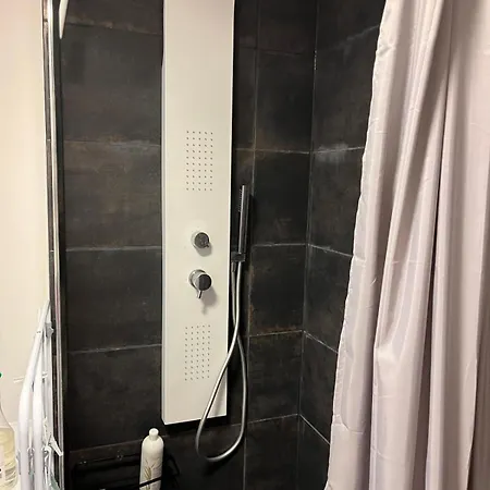 Apartment Au Coeur De Lary