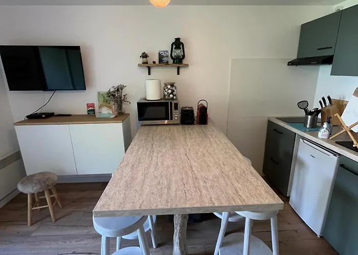 Au Coeur De Lary * سانت لاري سولون